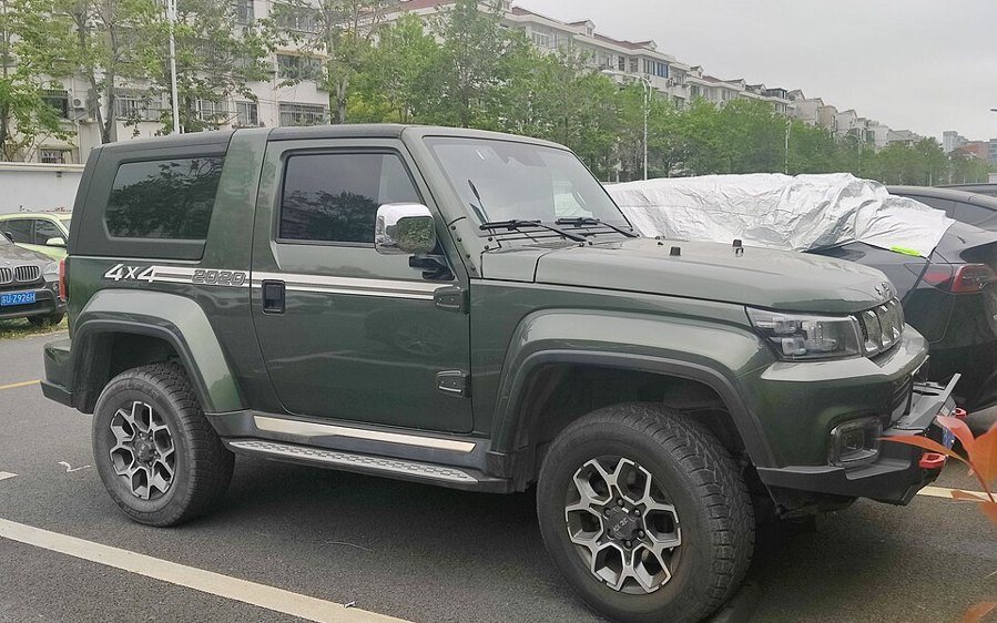 BAIC BJ40 Plus Diesel — дизель, под заказ из Китая