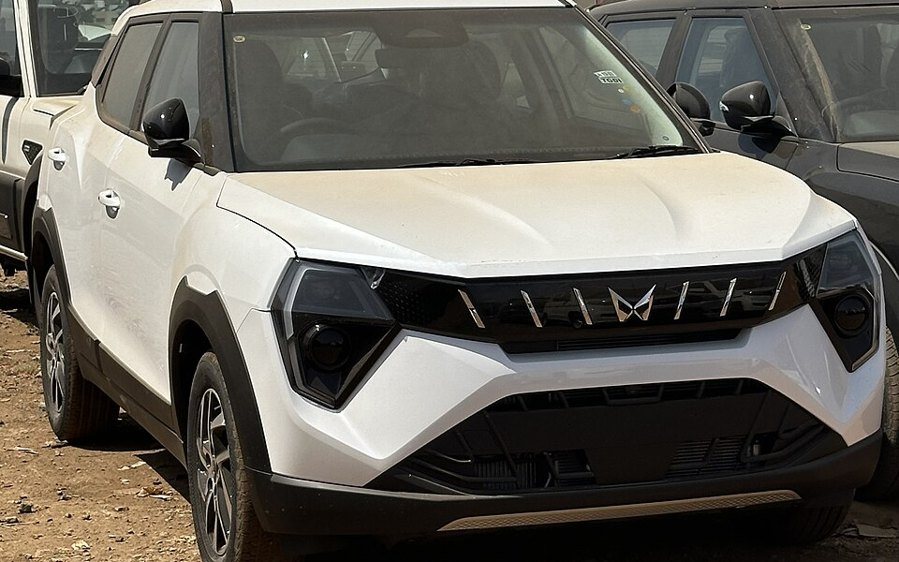 Mahindra XUV3XO Diesel — дизель, под заказ из Индии