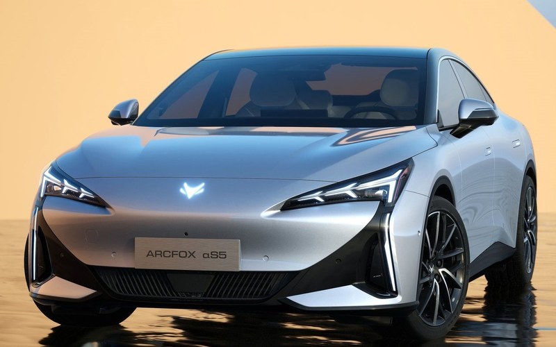 BAIC Arcfox Alpha S5 — электромобиль под заказ из Китая